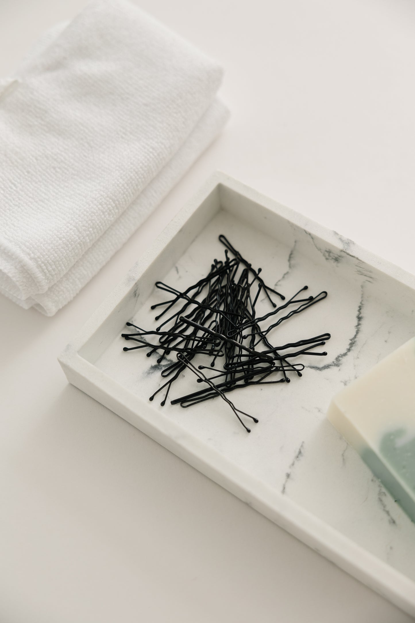 Secure Hold Bobby Pins (100 Pack)